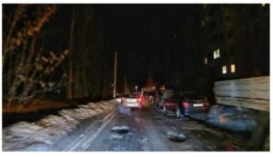 В Петербурге вновь начал разрушаться асфальт на дорогах и тротуарах