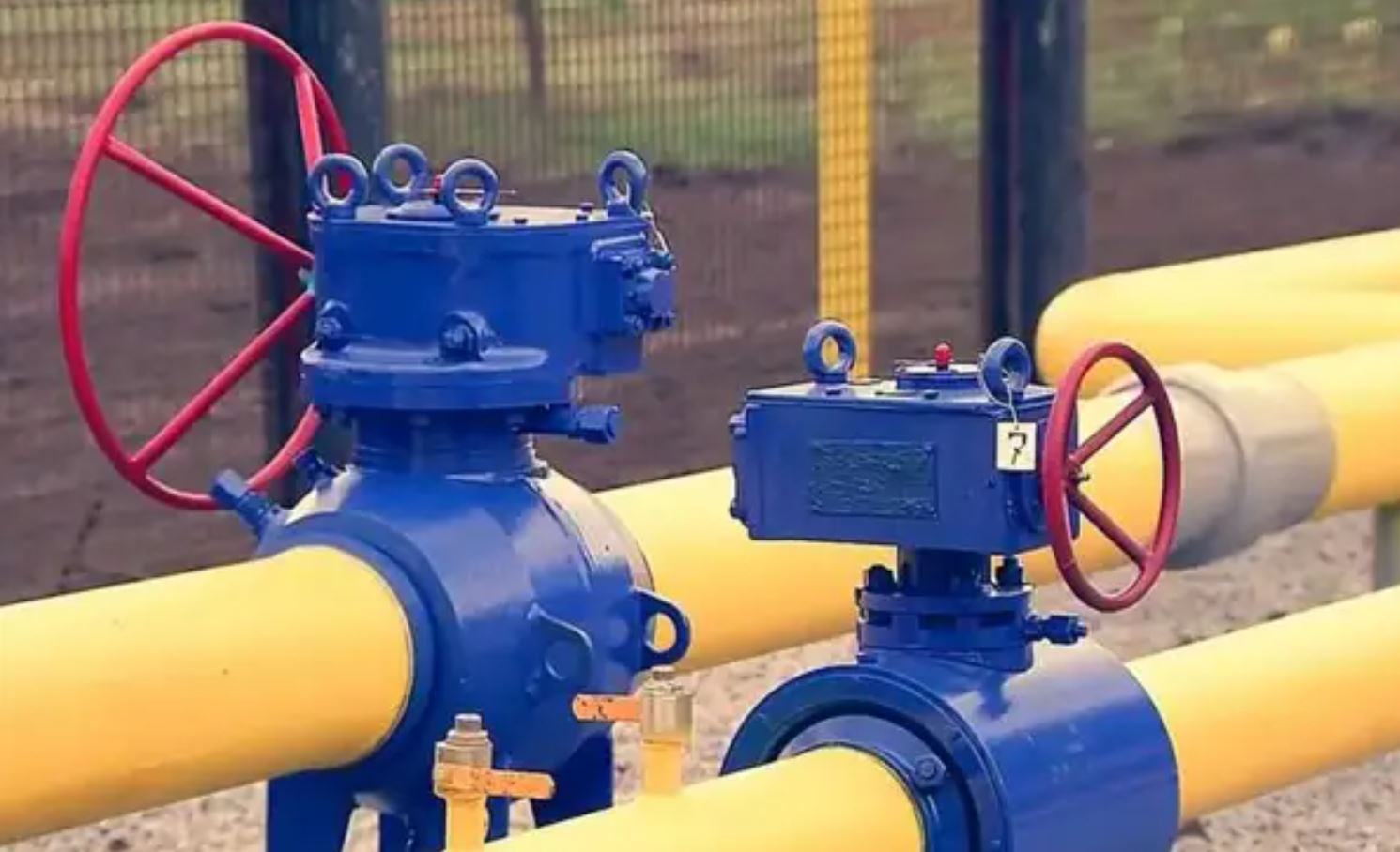 Вентиль закрывается: Почему Киев сам пошел на ограничение поставок российского газа в Европу