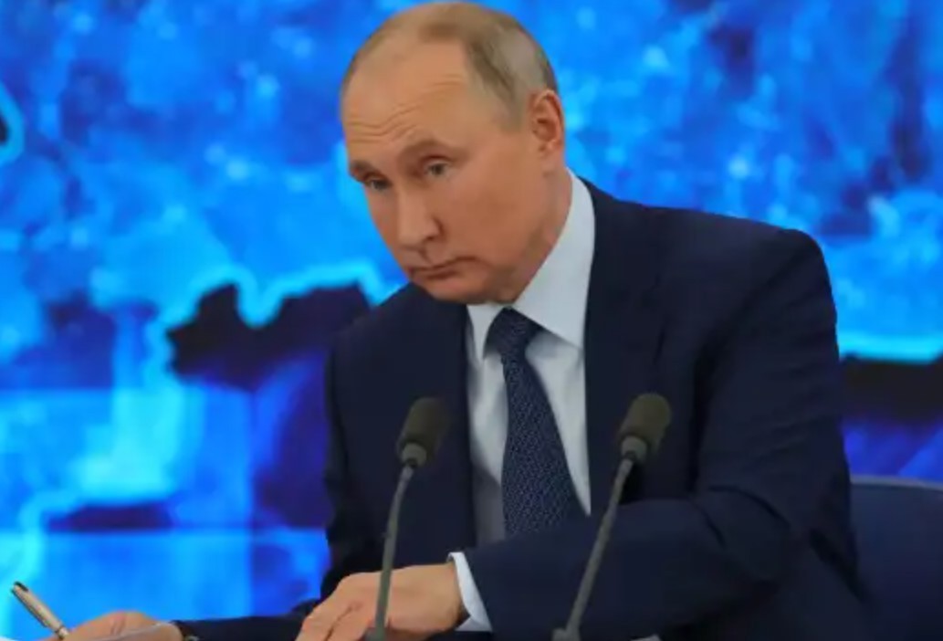 Ведущие британского ТВ-шоу потеряли дар речи после слов гостя о Путине