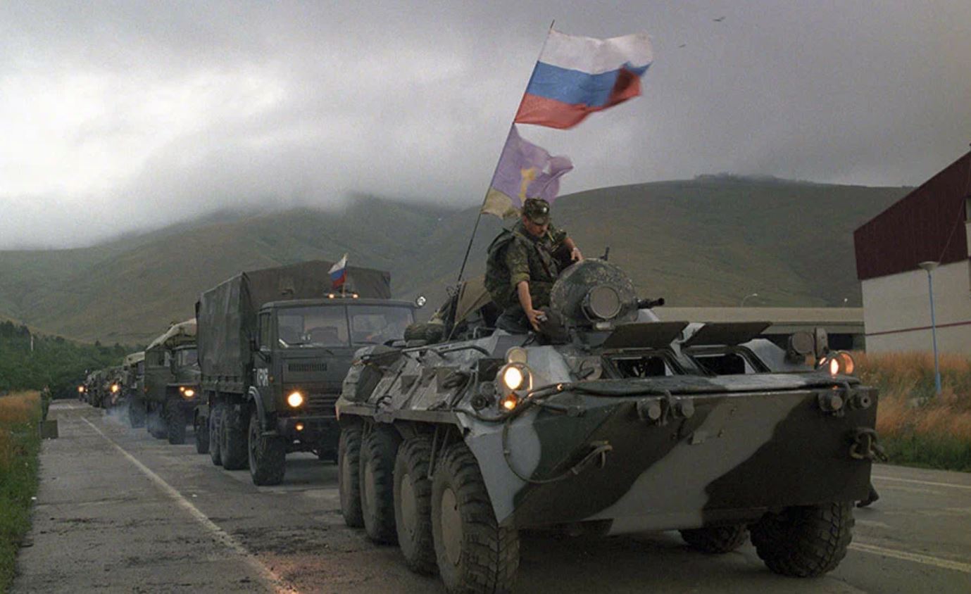 Сатановский: никакая изоляция не помешает России повторить бросок на Приштину