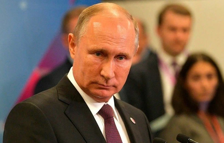 Политолог Мухин: Запад ведет себя непотребно и только терпение Путина дает миру шанс