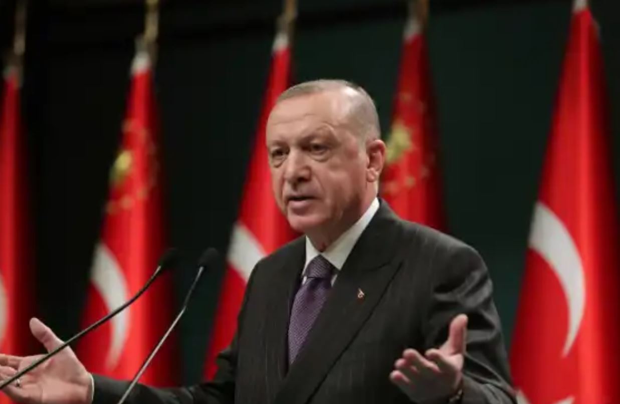 erdogan-odnim-resheniem-ostavil-rossiyu-bez-novyh-protivnikov