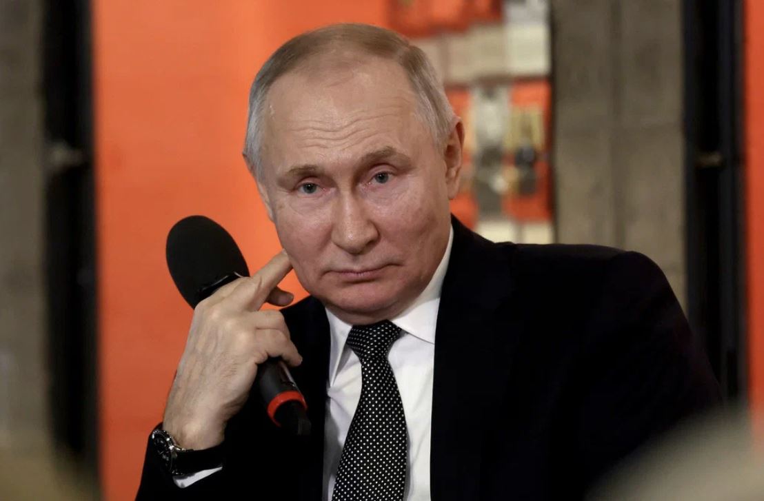 Reuters: Путин отругал послов США и EC на встрече в Кремле