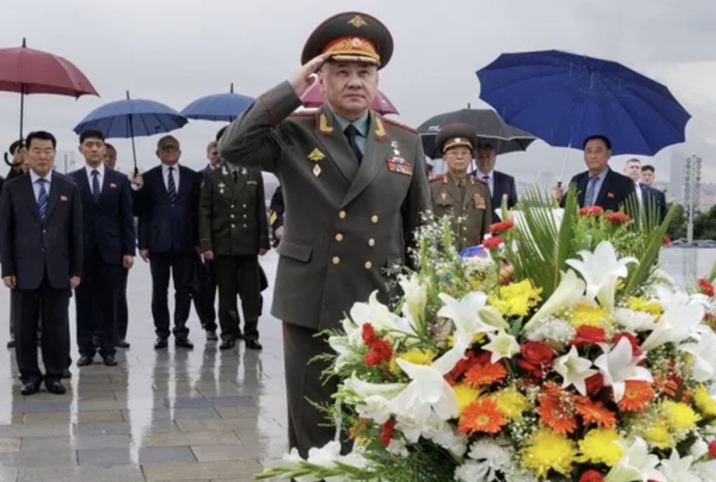 Почему визит Шойгу в КНДР напугал США? Десять причин