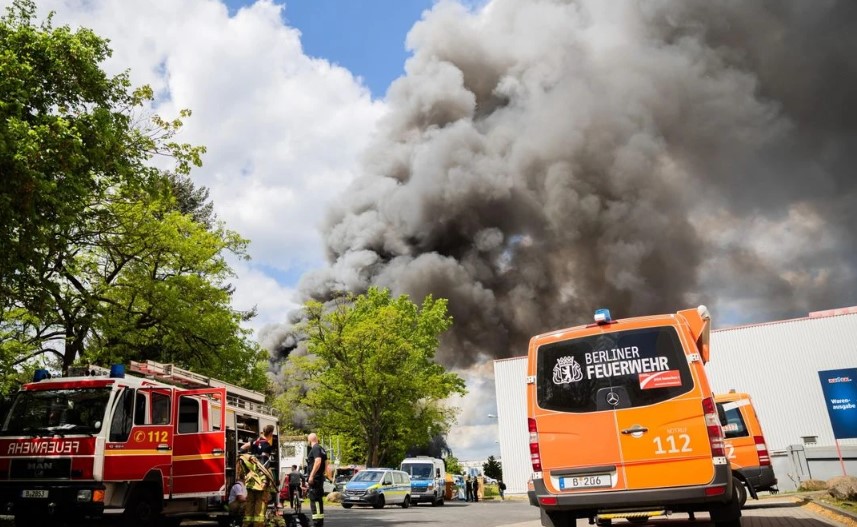 В Берлине сгорел оборонный завод, где производят системы ПВО
